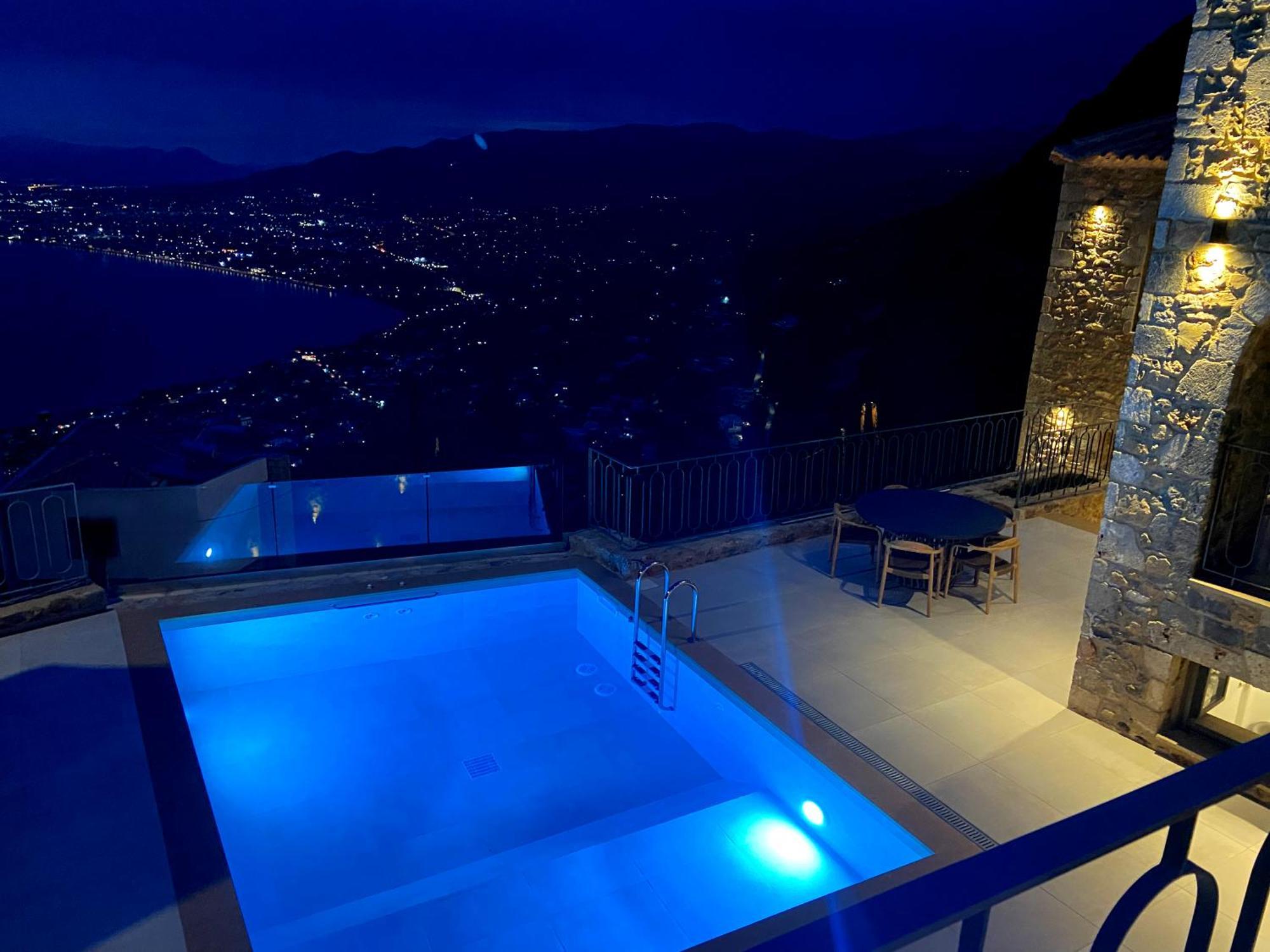 Orithyia Prime Living Villa Kalamata Bagian luar foto