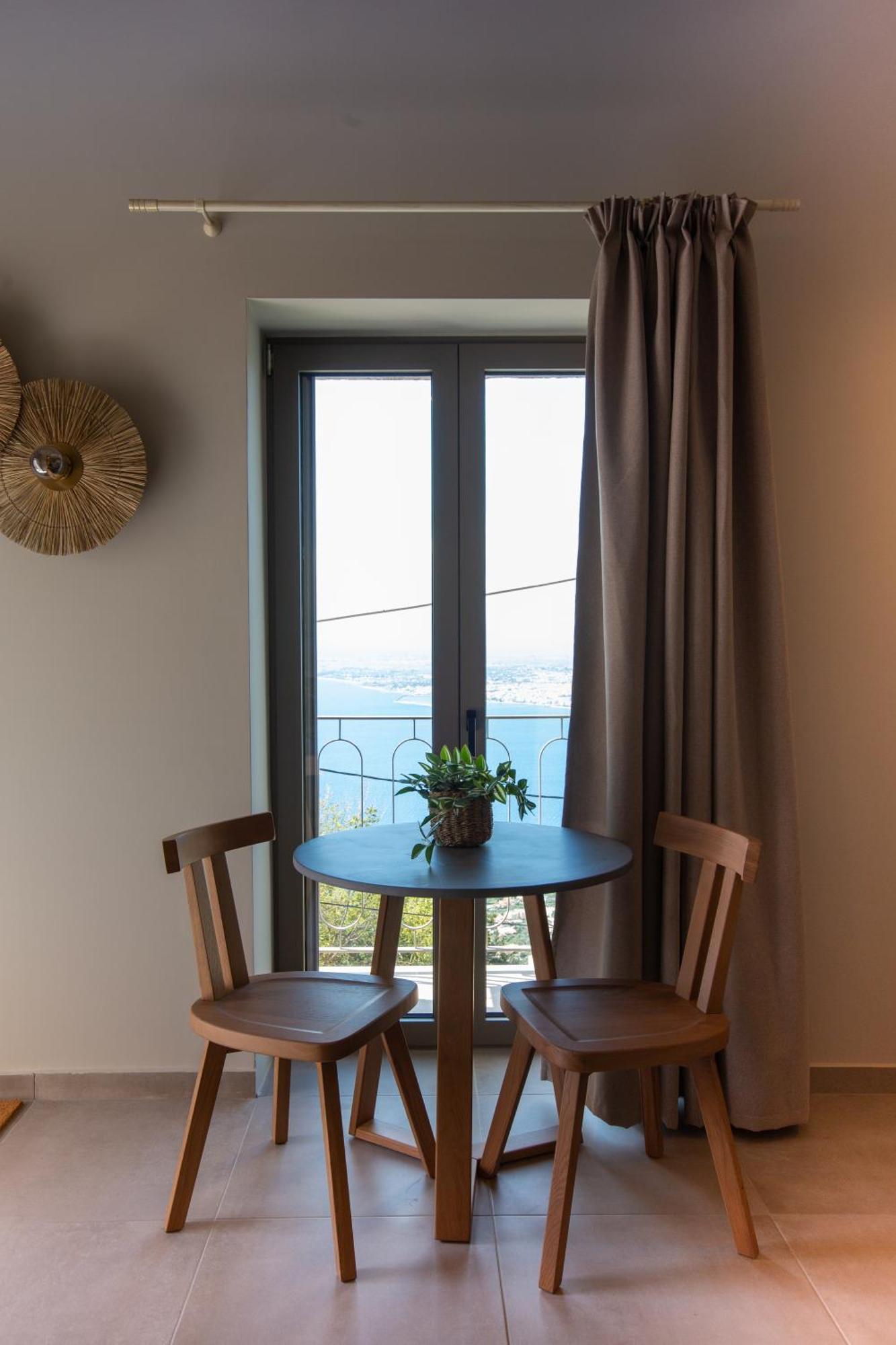 Orithyia Prime Living Villa Kalamata Bagian luar foto