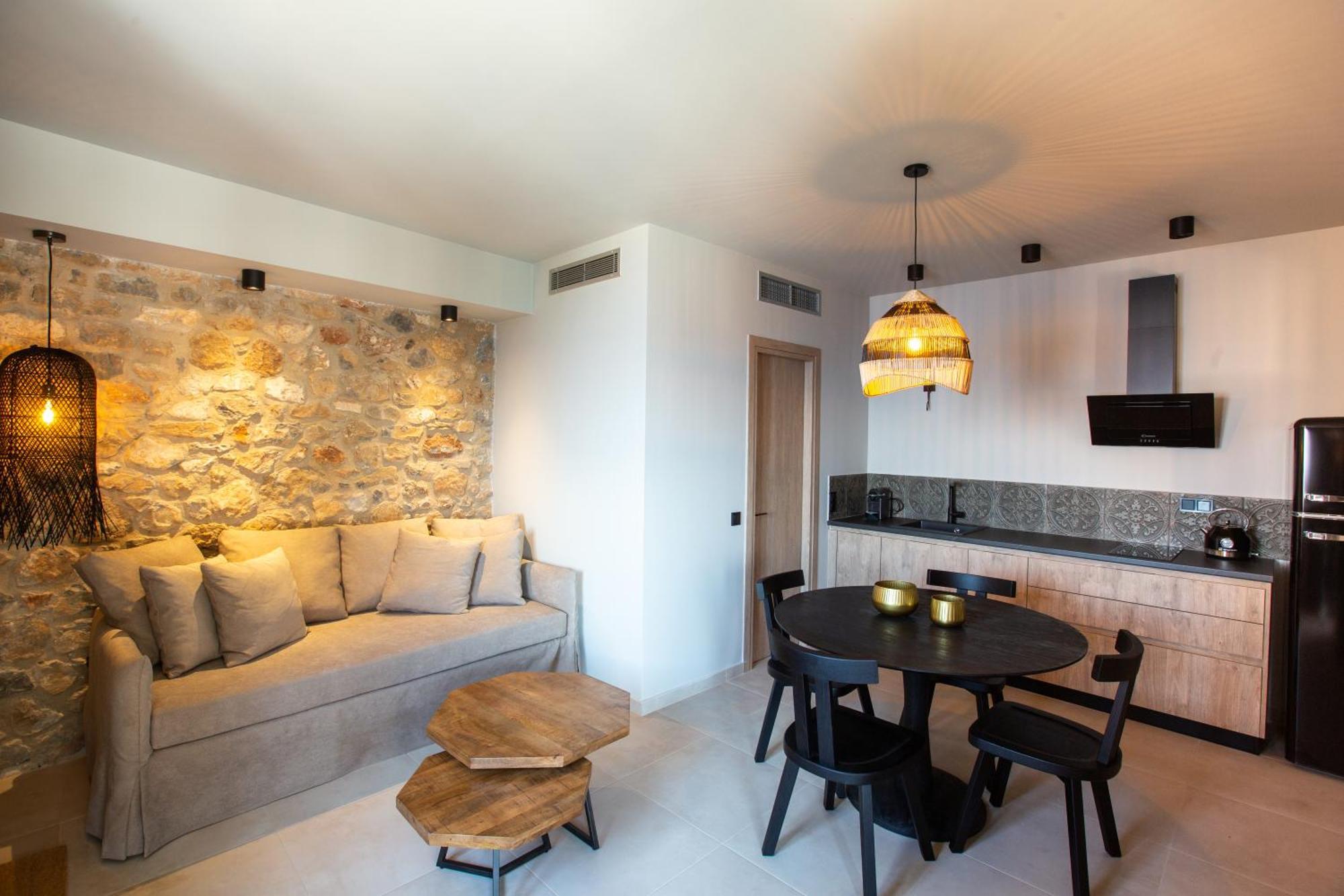 Orithyia Prime Living Villa Kalamata Bagian luar foto
