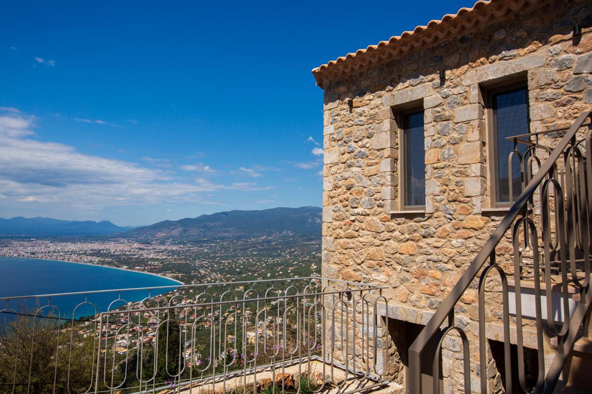 Orithyia Prime Living Villa Kalamata Bagian luar foto