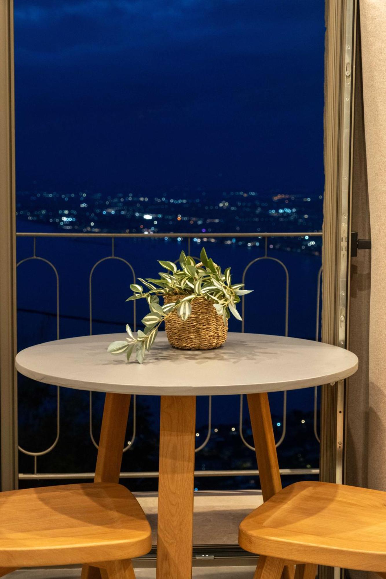 Orithyia Prime Living Villa Kalamata Bagian luar foto