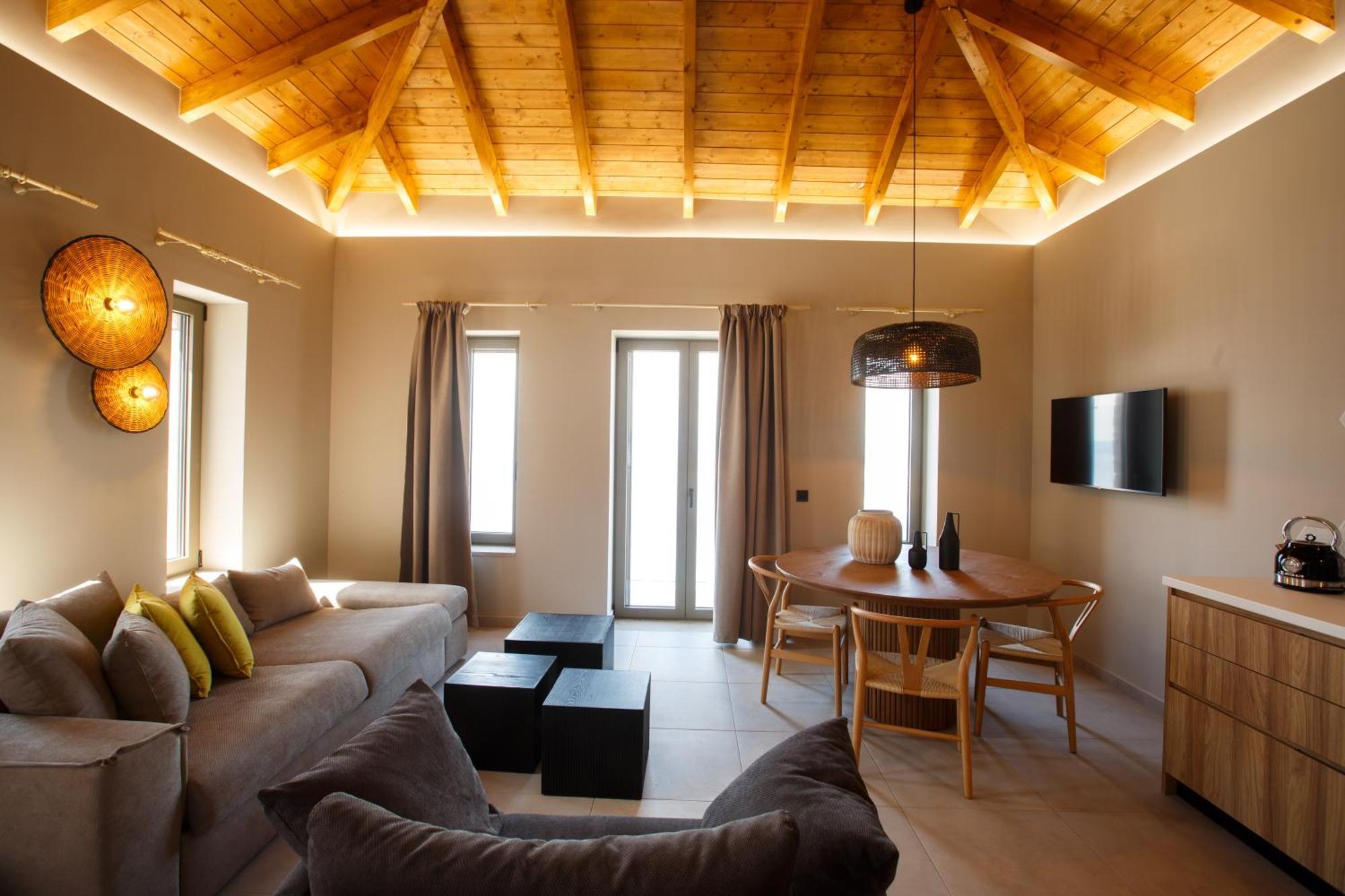Orithyia Prime Living Villa Kalamata Bagian luar foto