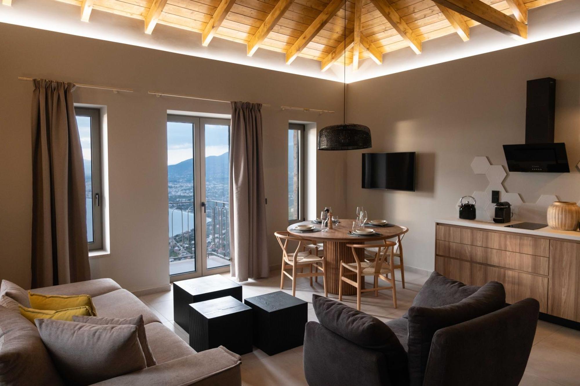 Orithyia Prime Living Villa Kalamata Bagian luar foto